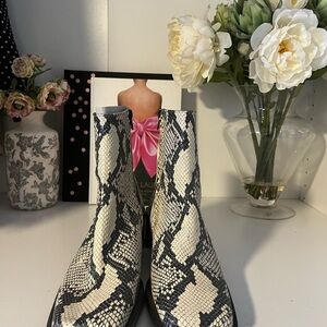 Zara Black and Cream Snake Print Ankle Boots